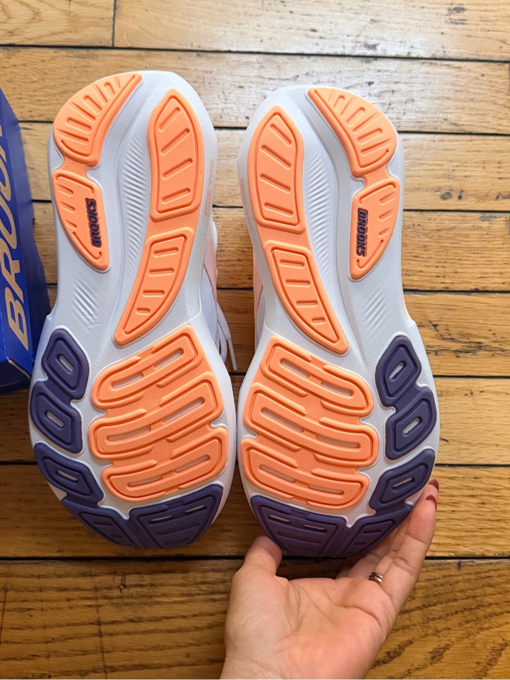 Brooks Women’s White Running Shoes with Peach Accent - Picture 2 of 7